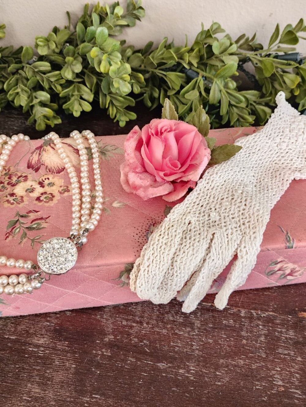 Vintage 1940's Pink Floral Covered Padded & Quilted Glove Dresser Box